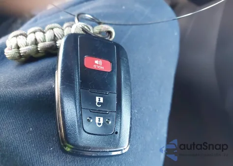 2021 Toyota Rav4 Xle из США, поврежденный, VIN 2T3P1RFV1MW149487